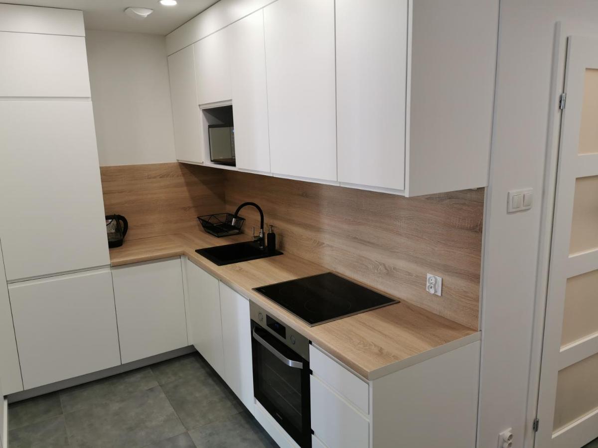 Zajezdnia Wrzeszcz Apartamenty Gdansk Luaran gambar